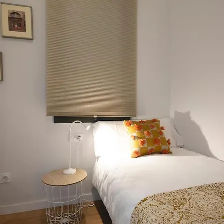 Bravissimo Pont Areny, Modern 3 Bedroom Апартаменти *
