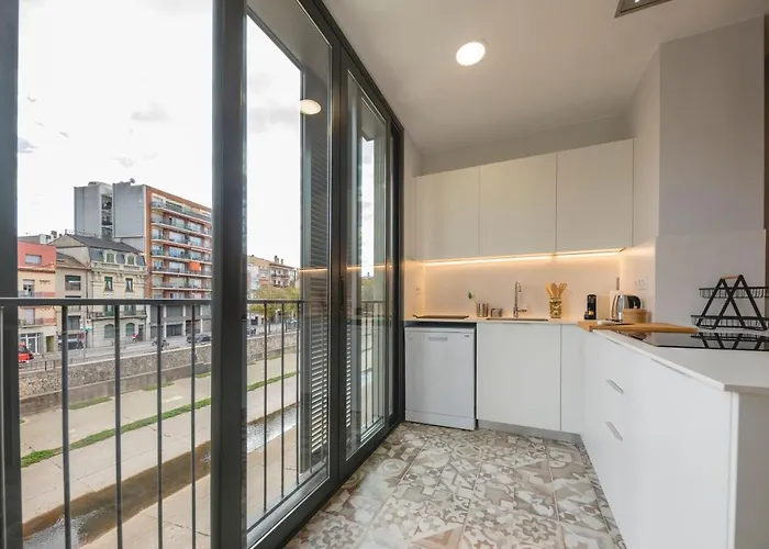 Bravissimo Pont Areny, Modern 3 Bedroom Gerona