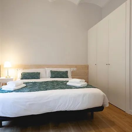 Bravissimo Pont Areny, Modern 3 Bedroom شقة خيرونا