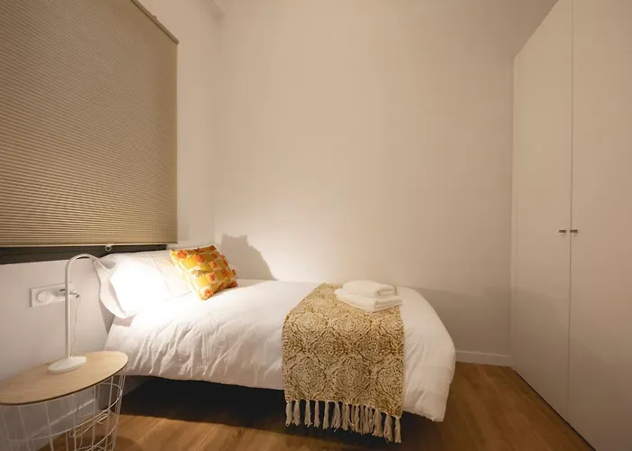 Bravissimo Pont Areny, Modern 3 Bedroom *